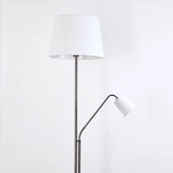 Hofstein Gunstock Stehleuchte Nickel glänzend, 2-flammig – Bild 16