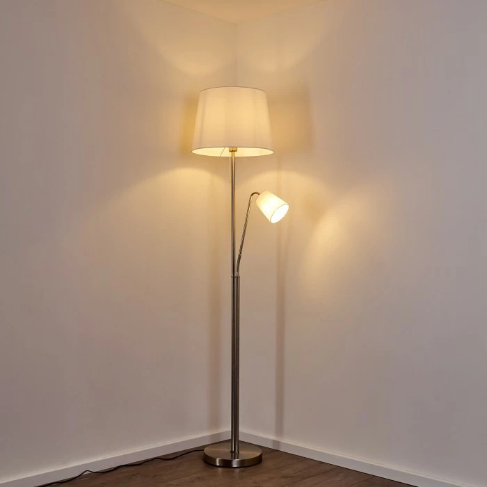 Hofstein Gunstock Stehleuchte Nickel glänzend, 2-flammig – Bild 8